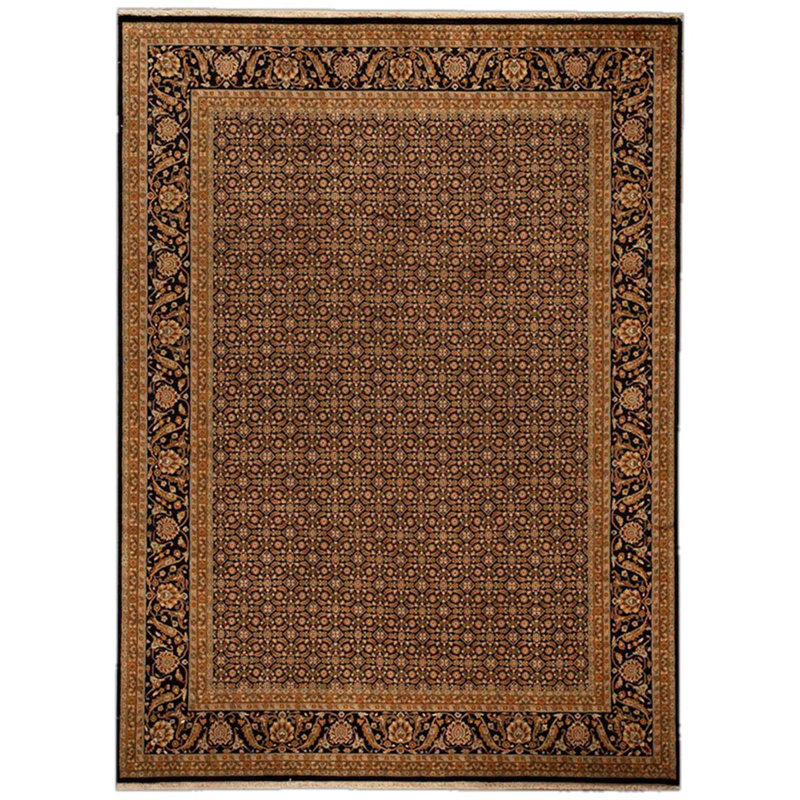 Wool Area Rug in Black, Rectangle 4' x 6'