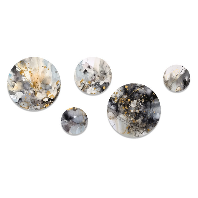 Abstract Wall Decor on Metal