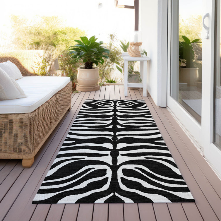 Chayden Area Rug