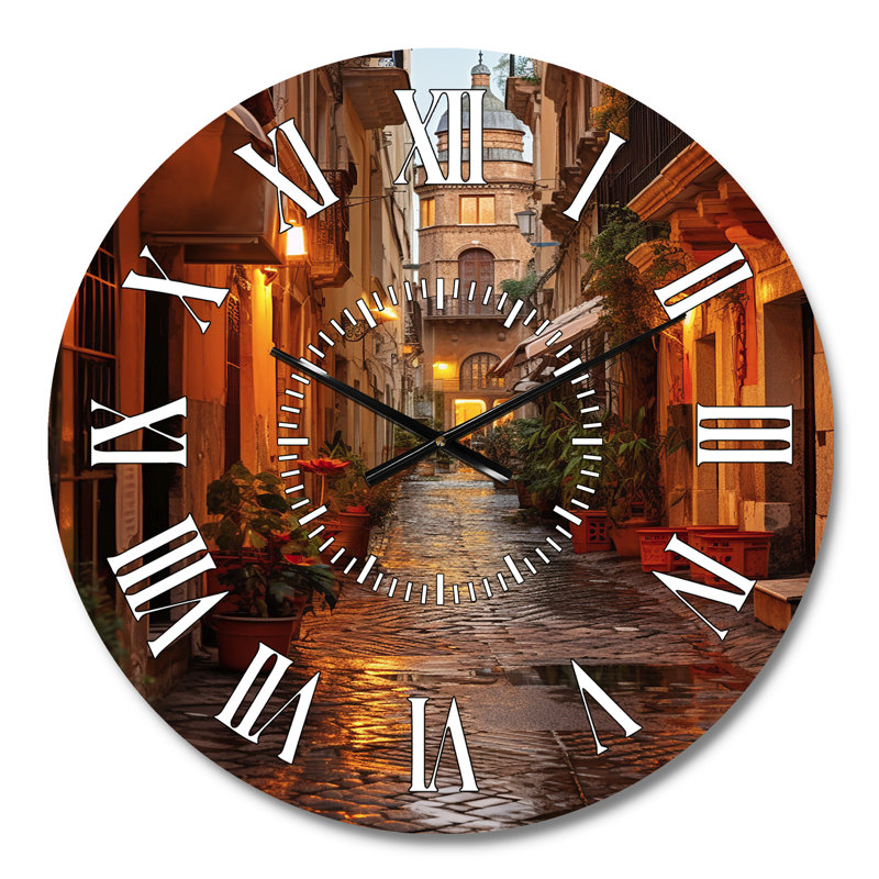 Horloge murale en Italie, Médium
