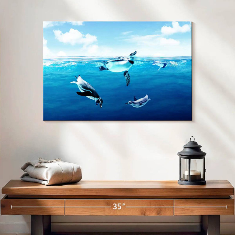 Brampt Penguins Underwater
