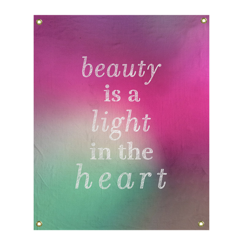 Tapisserie en polyester en citation de beauté, H 59 pi x l 50 po, Fuchsia / vert
