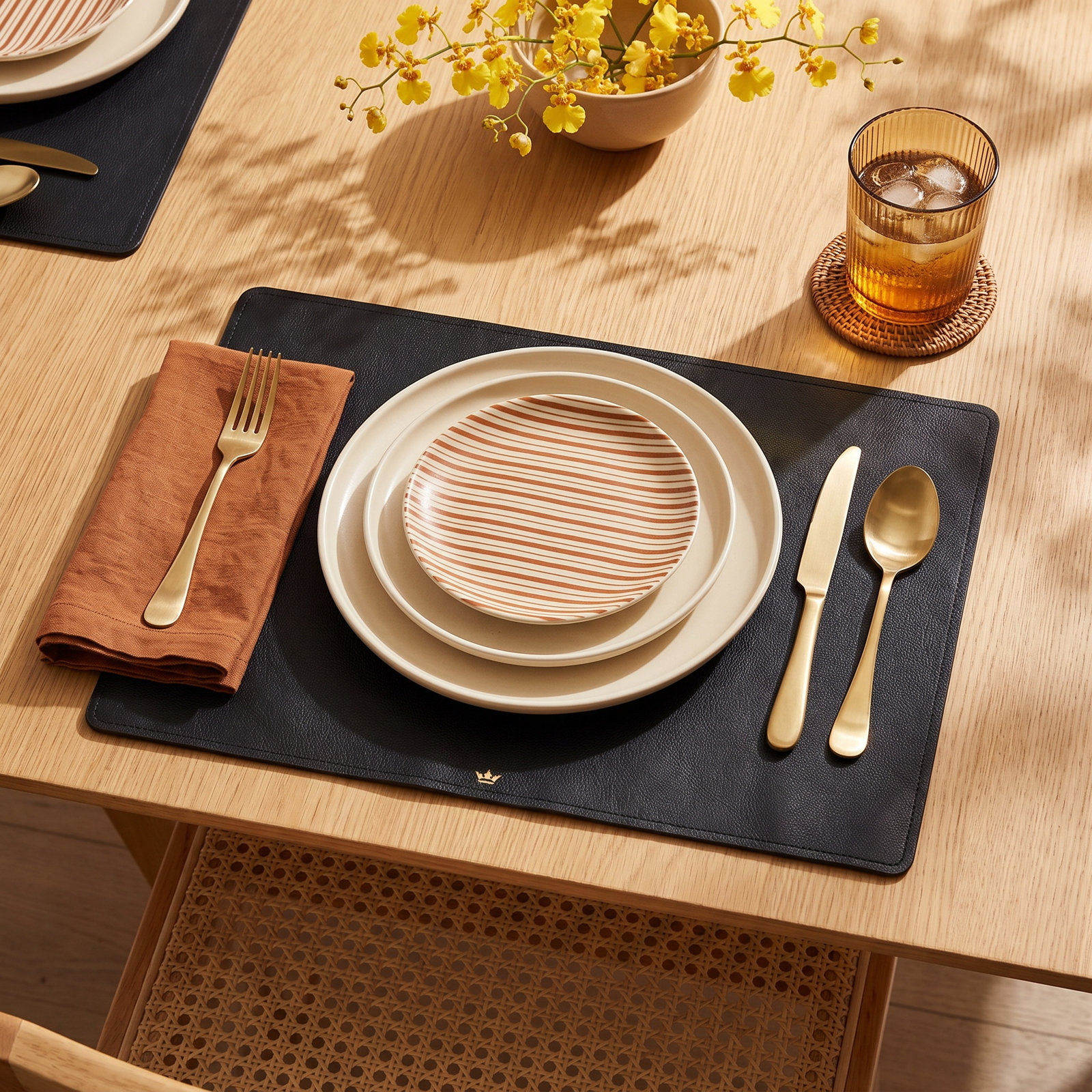 Sindri Leather Placemat, Black