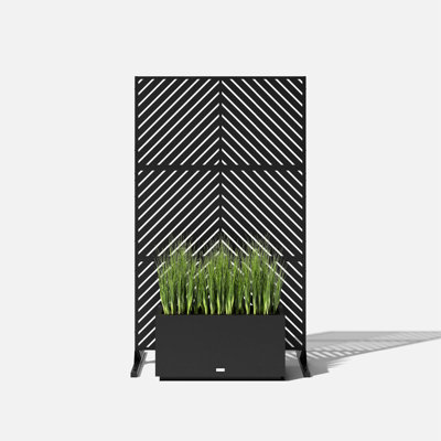 Screen Series Black Plastic Arrow Privacy Screen Set