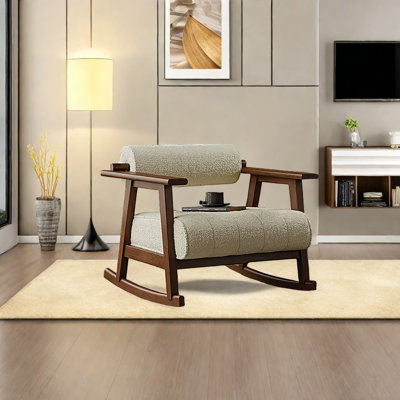 Chaise berçante antique avec accoudoirs rétro
