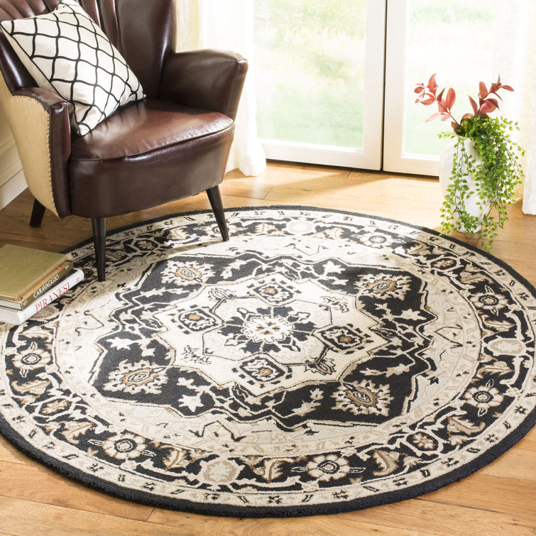 Tala Hand Hooked Wool Pile Oriental Rug