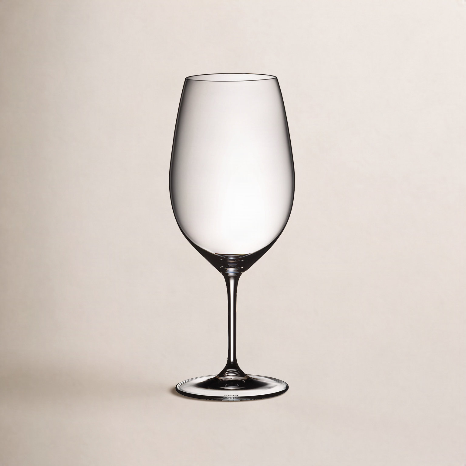 Vinum Red Wine Glass