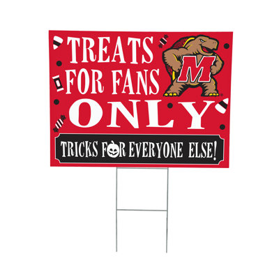 University of North Carolina Yard Sign, Halloween Treats for Fans