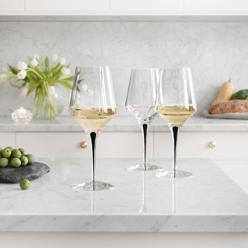 Metropol Wine Glass