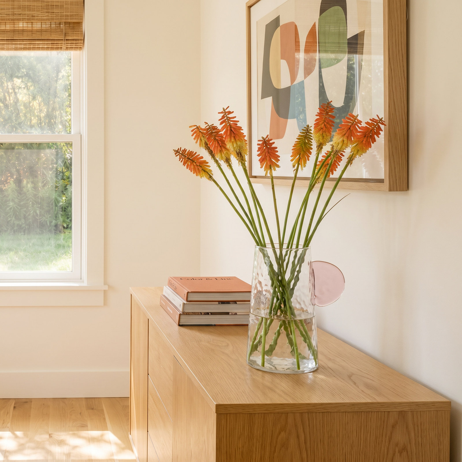Kendric Table Vase