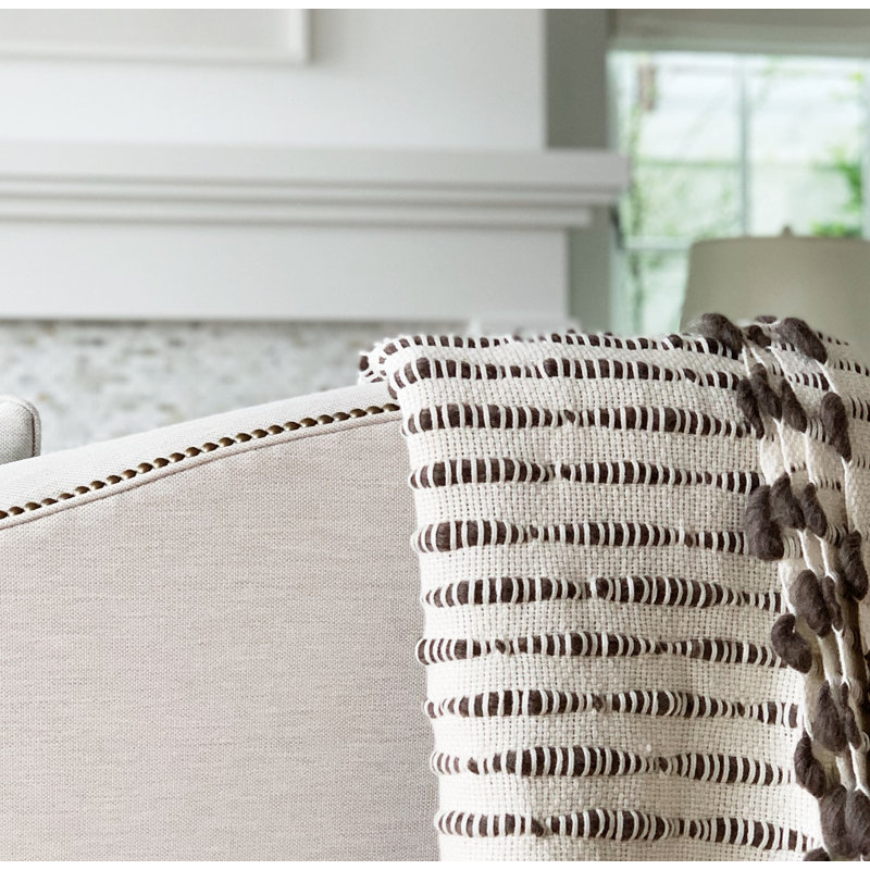 Pampa Hand Woven Throw Blanket, Ivory Bison
