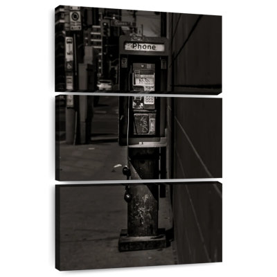 Kerner Phone Booth IV