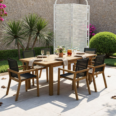 Ensemble de salle à manger d'extérieur en bois d'acacia 7 pièces - table en teck (extensible de 67,75 po à 87,25 po) et 6 chaises grises avec filet respirant - mobilier de patio moderne pour la pelouse, la cour, la terrasse de jardin ou le bord de la piscine (6 à 8 places, sans coussins, bas Entretien)