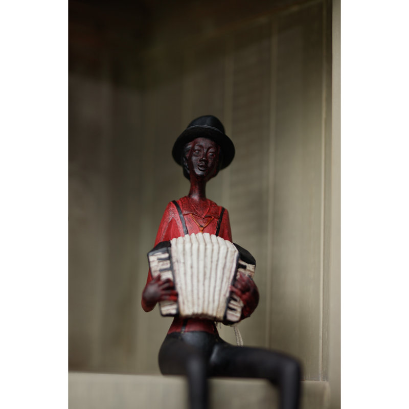 Aashay Figurines & Sculptures