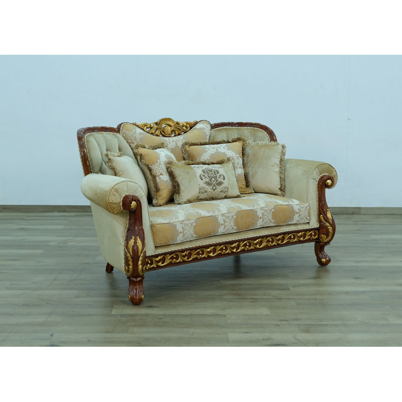 Fantasia Loveseat