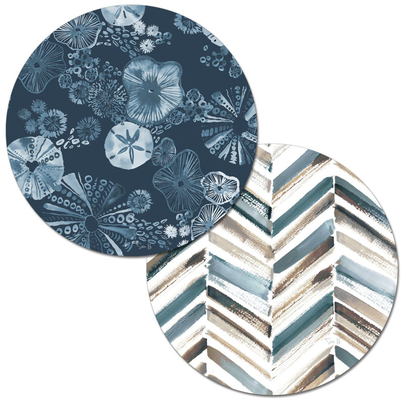 Tidal Shells Blue and White Round Reversible Plastic Placemats