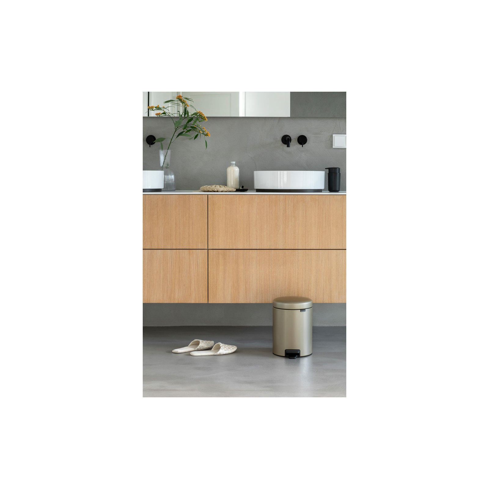Brabantia NewIcon Step On Trash Can, 1.3 Gallon (5 Liter), Metallic Gold