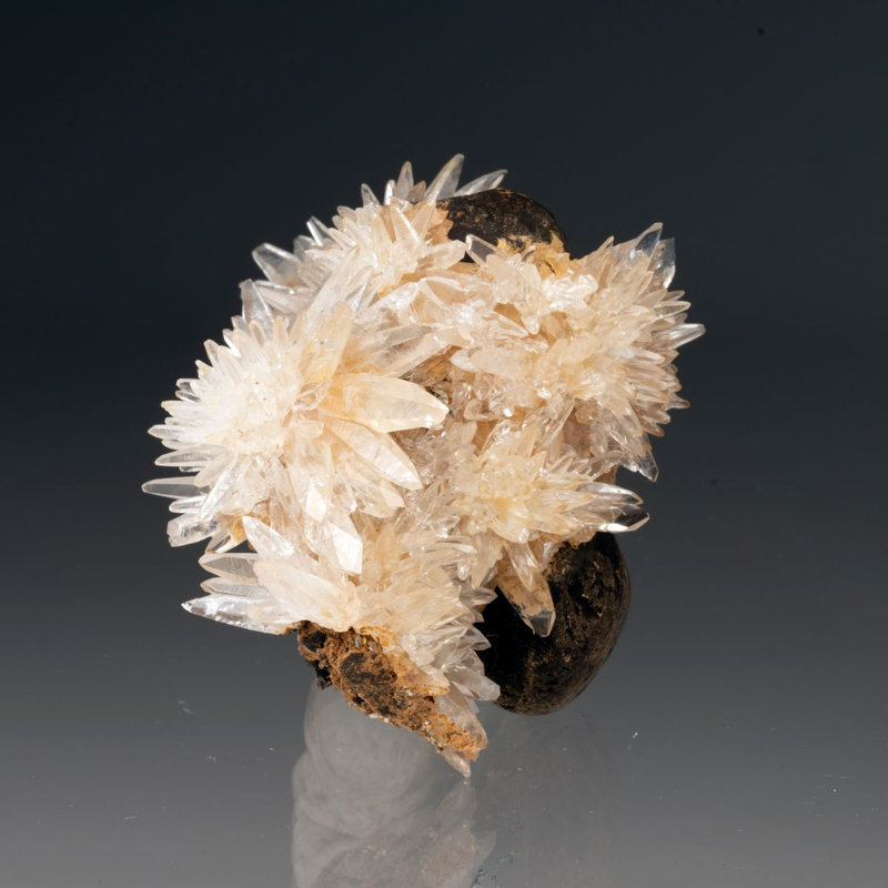 Calcite sur la matrice