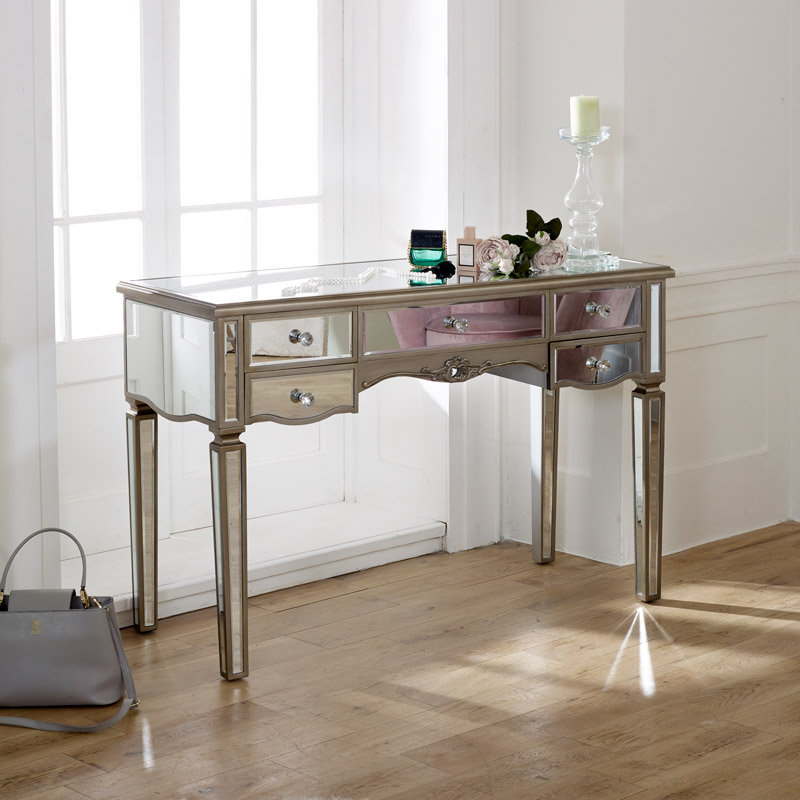 Chaparro Dressing Table