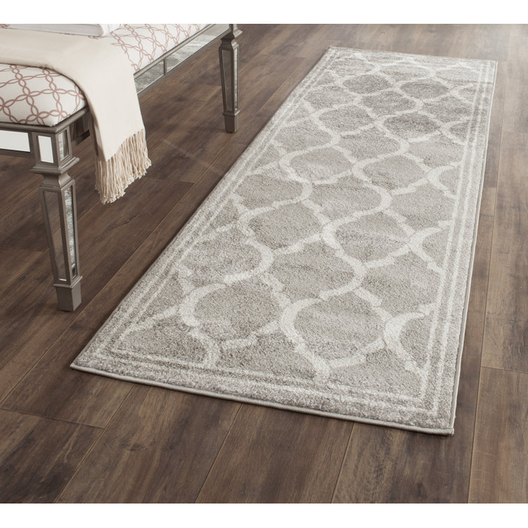 Ammundsen Geometric Gray/Light Gray Area Rug