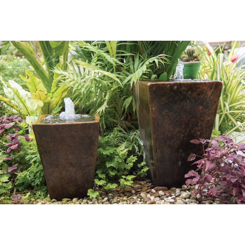 Pompe de fontaine; Débit: 395 gallons par heure; Hauteur de livraison: 98 po, H 4 po x l 3 po x P 3 po