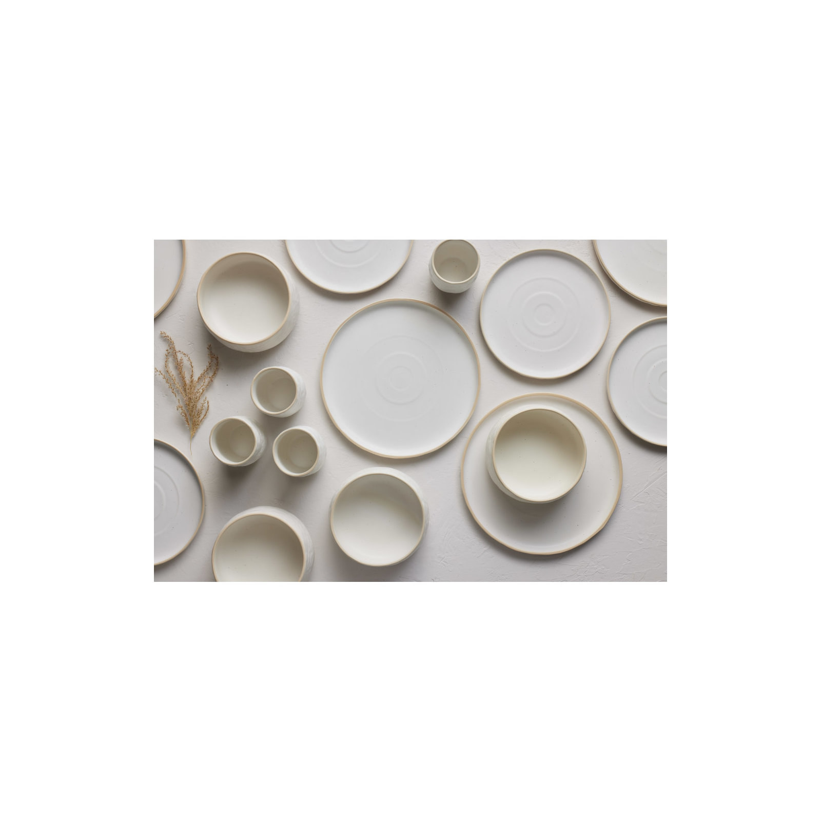 Shosai Stone by Mercer Project Shosai 16-Piece Dinnerware Set Stoneware, White Speckled