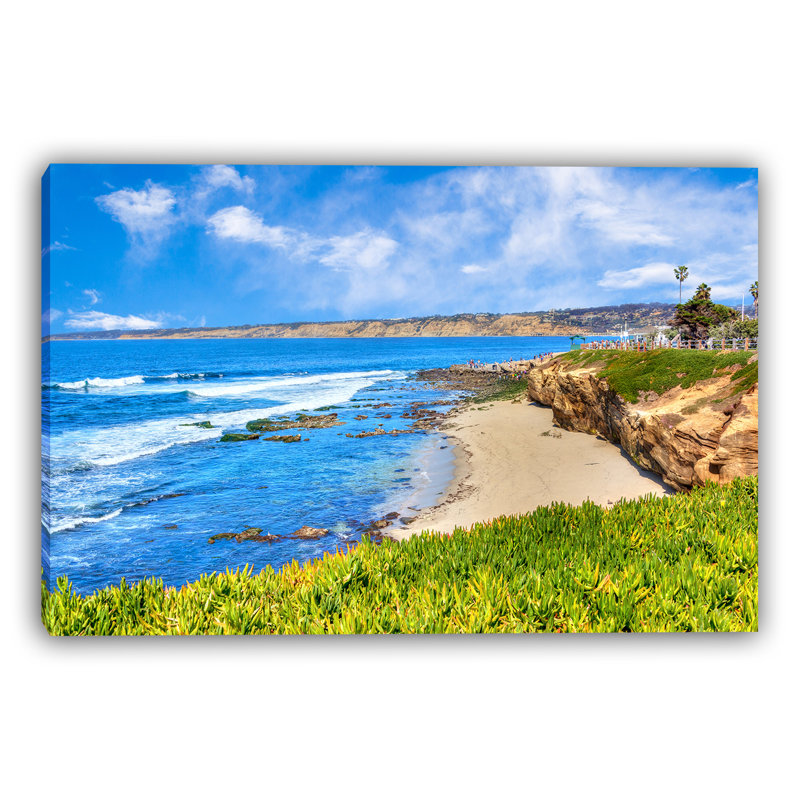 «Coastal Bliss - Scenic Seaside», art sur toile, H 24 po x l 36 po