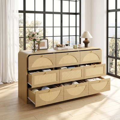 Commode 9 tiroirs avec façades en rotin tissé Rosuna, commode très large boho-moderne