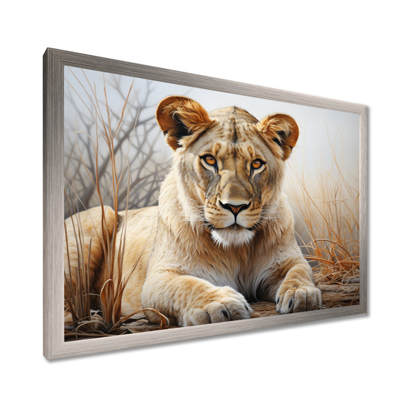 Lionne d'Afrique, puissance I - art mural africain pour le salon, Cadre simple argenté, H 24 po x l 32 po x P 1 po