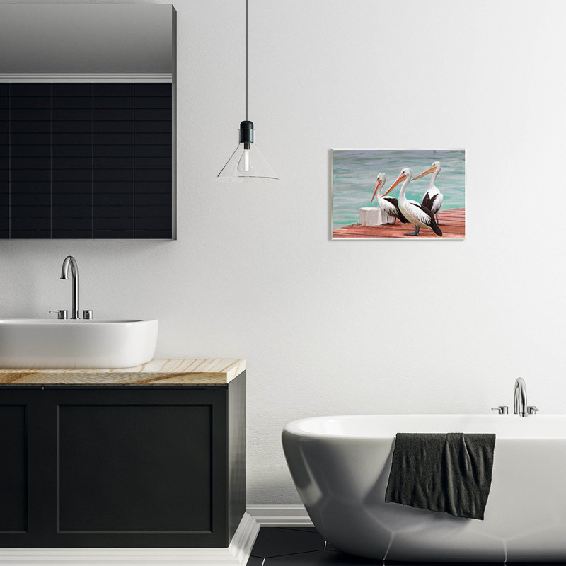 «Pelican Trio Port Dock» par Ziwei Li, H 10 po x l 15 po x P 0,5 po