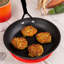 Le Creuset Silicone Round Cool Tool-306968343