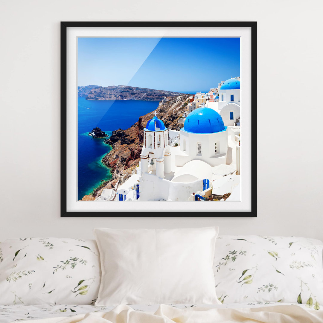 Gerahmtes Poster View Over Santorini