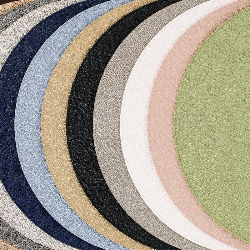 Skate Vinyl Round Placemat, Antique Gold