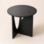 Table d'appoint ronde moderne 21,7 po, table de chevet décorative avec base incurvée artistique pour le salon, la chambre à coucher et le canapé