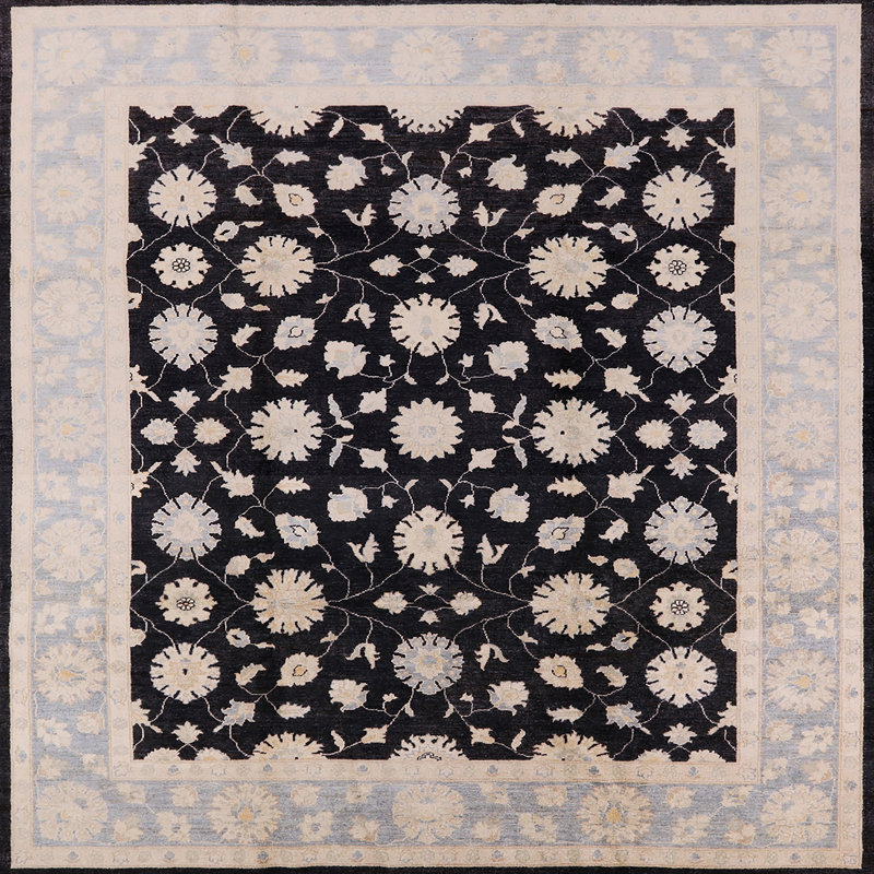 Tapis oriental noir / bleu Nakke, Carré 8 pi