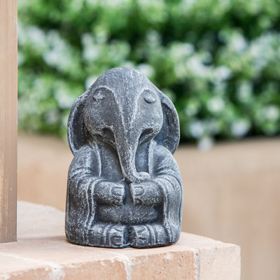 Animals Garden Statue