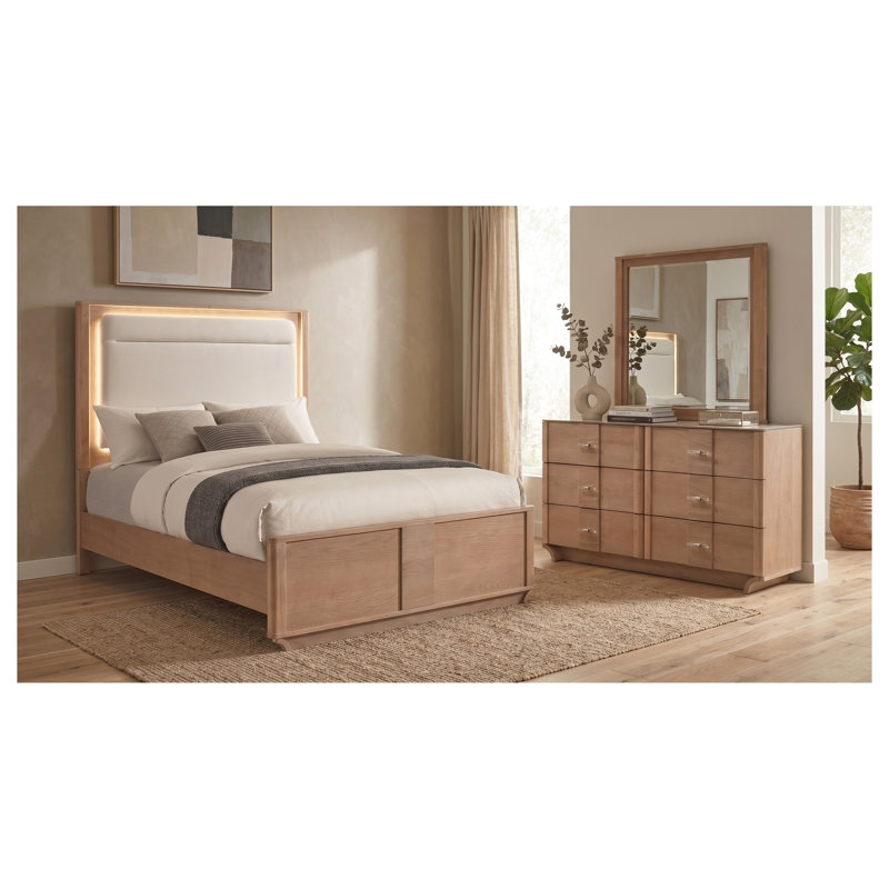 Ensemble de chambre à coucher Adeline en chêne clair pour lit queen avec tête de lit DEL, commode et miroir
