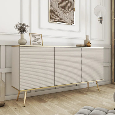 Moro Display Stand
