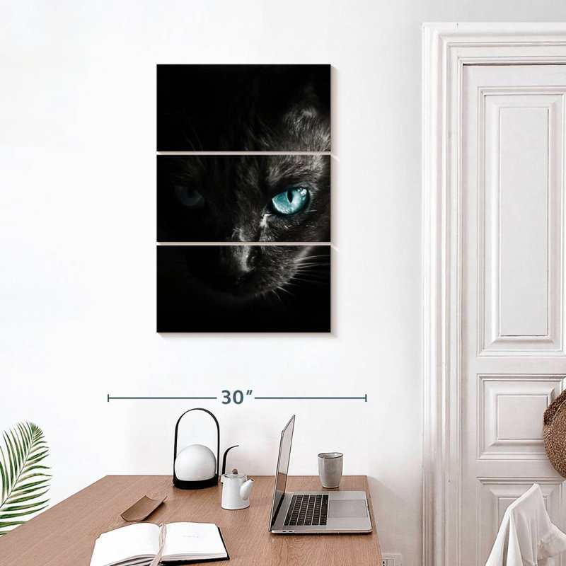 Brampt Scary Cat, 32" H x 20" W