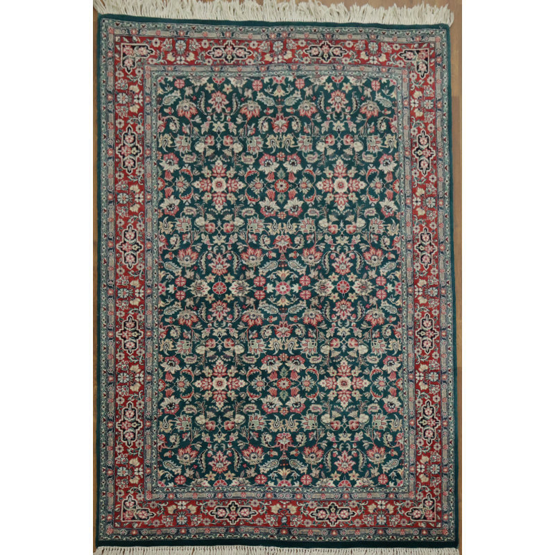 Tapis oriental de luxe d'inspiration traditionnelle 4 x 6