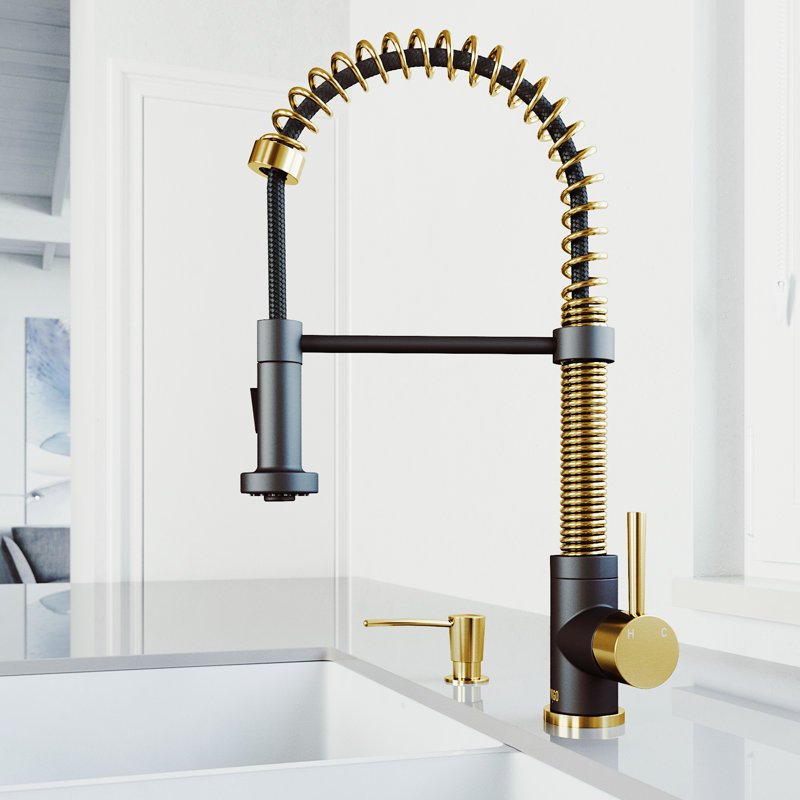 Robinet de cuisine de H 19 po avec pulvérisateur rétractable à deux fonctions Edison, Avec distributeur de savon