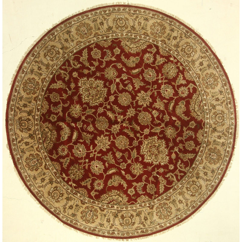 Round 8'2'' Area Rug