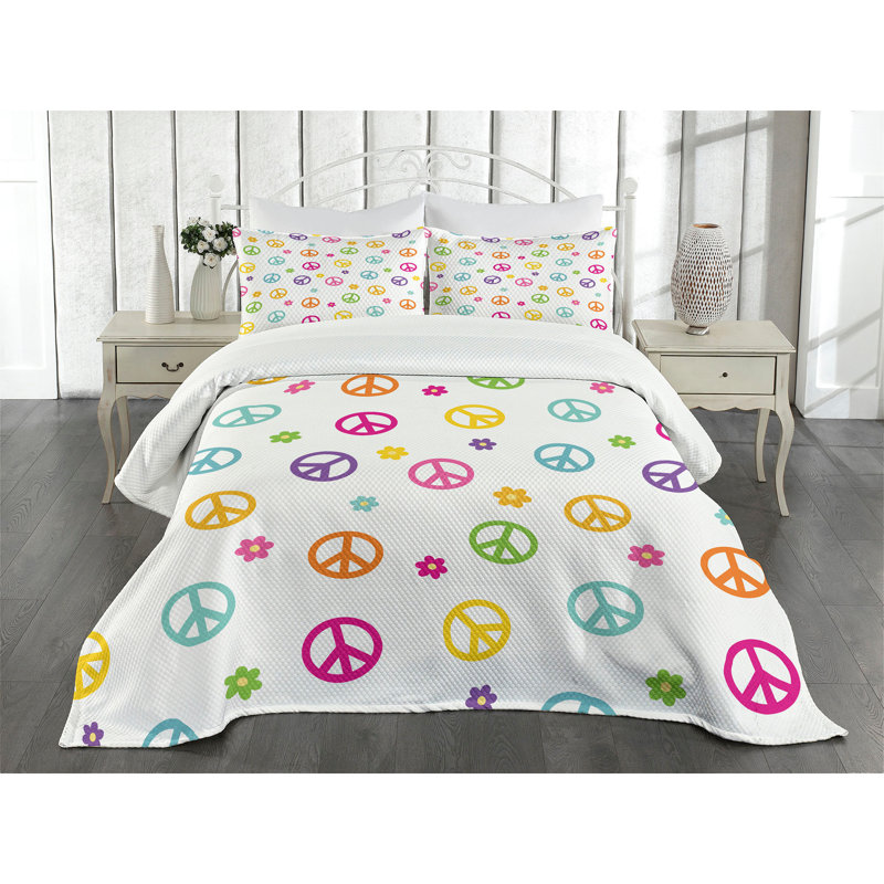 Ambesonne Colorful Bedspread Old, King Bedspread + 2 Standard Shams