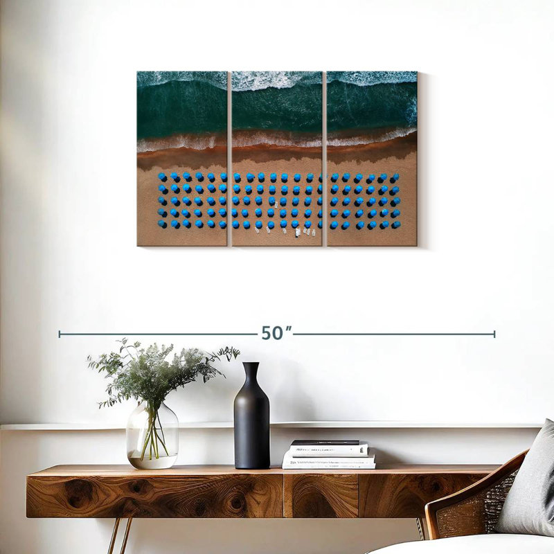 Parasols bleus damares, H 20 po x l 33 po