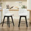 Tabourets de bar pivotants 25 po de 25 po - Structure moderne en bois massif avec revêtement en lin et dossier à boutons. Pivotant à 360 °, pieds réglables. Teinture - pour îlot de cuisine, petit-déjeuner ou pub à domicile. Conception blanche. Sil