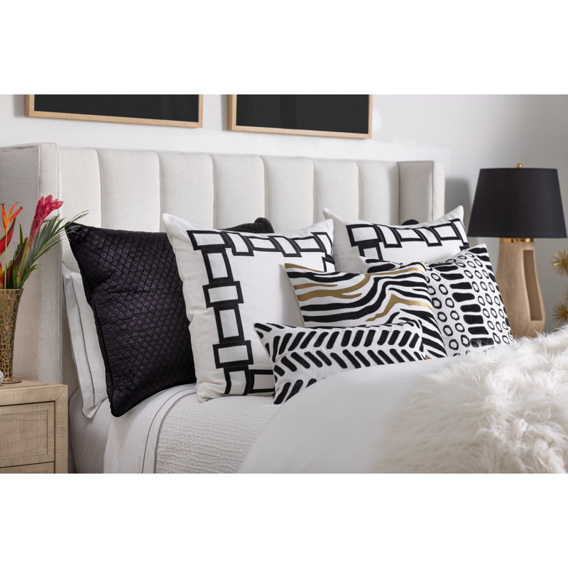 Tiger Square Pillow Cover & Insert