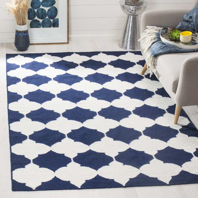 Chevron Hand Woven Area Rug, Rectangle 122 x 183 cm