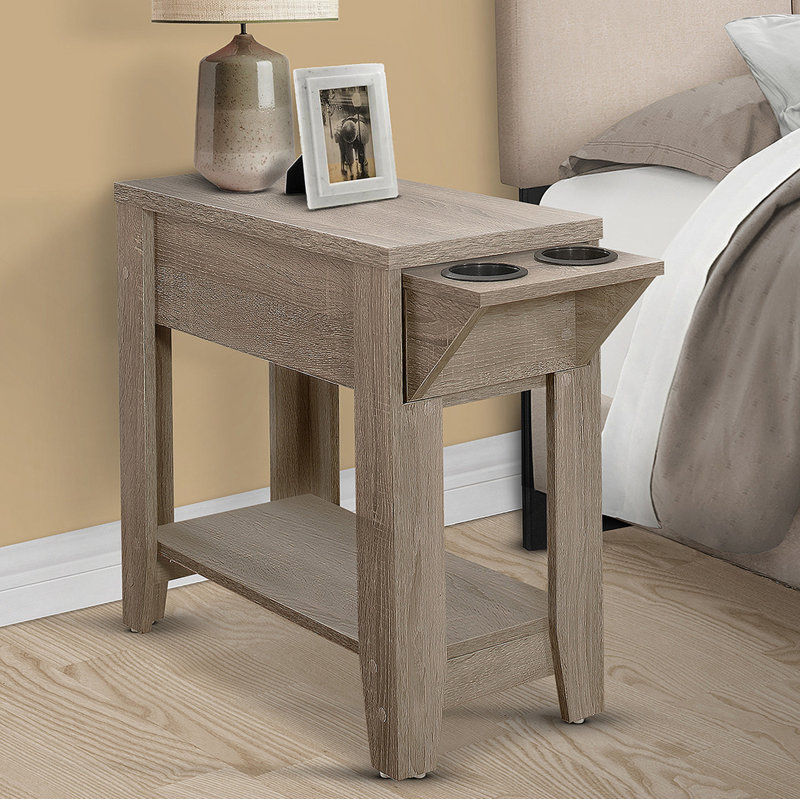 Table d'appoint en forme de C avec plateau en stratifié gris et base en métal noir, parfaite pour le salon et la chambre à coucher