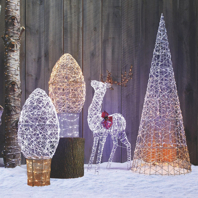 Pre-Lit Micro Brite Deer Lighted Display