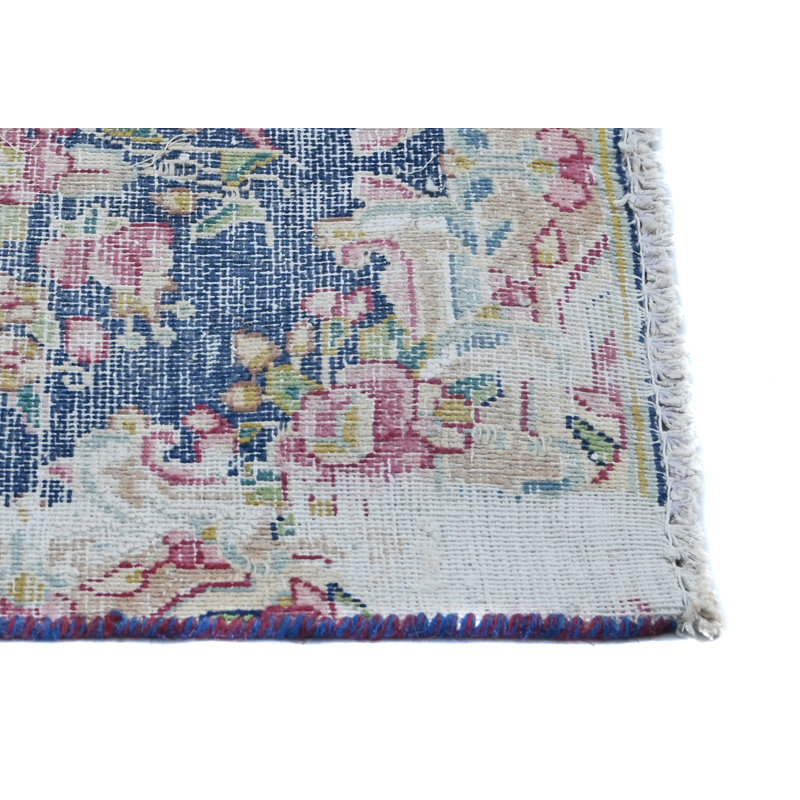 Tapis carré semi-antique à motif floral délavé 1 pi 5 po x 1 pi 6 po